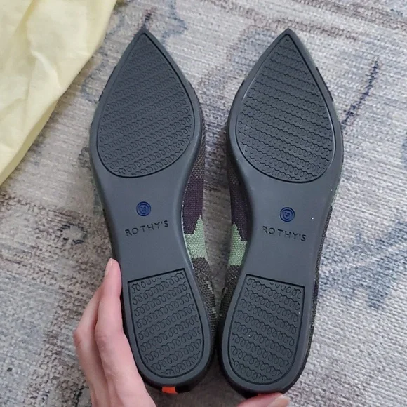 New Rothy' The Point Green Camo Flats Shoes Sz7.5 - Picture 4 of 10